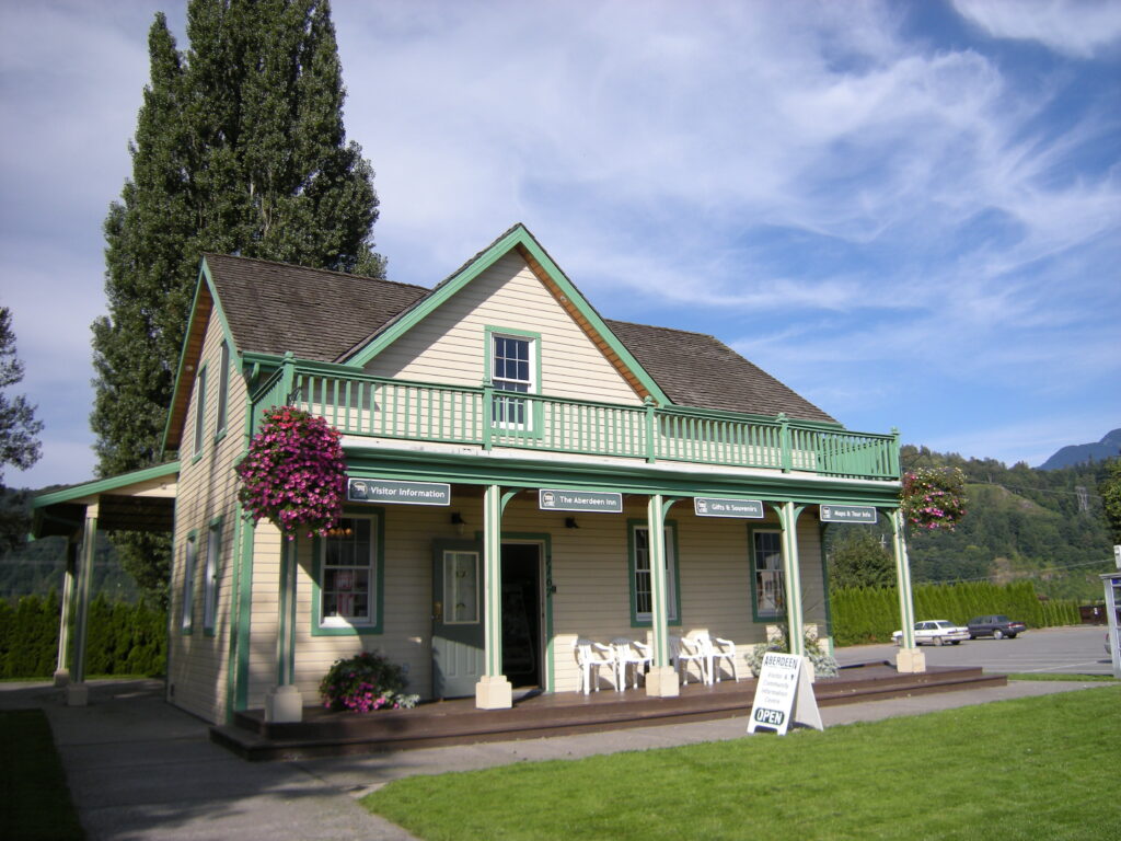 Agassiz,_BC_visitor_center