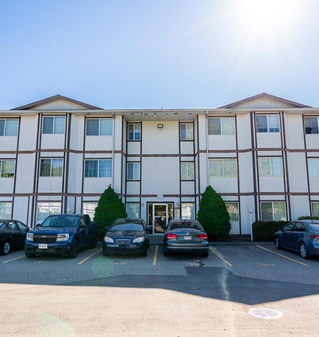 For Sale: 304C 45655 Mcintosh Drive, Chilliwack