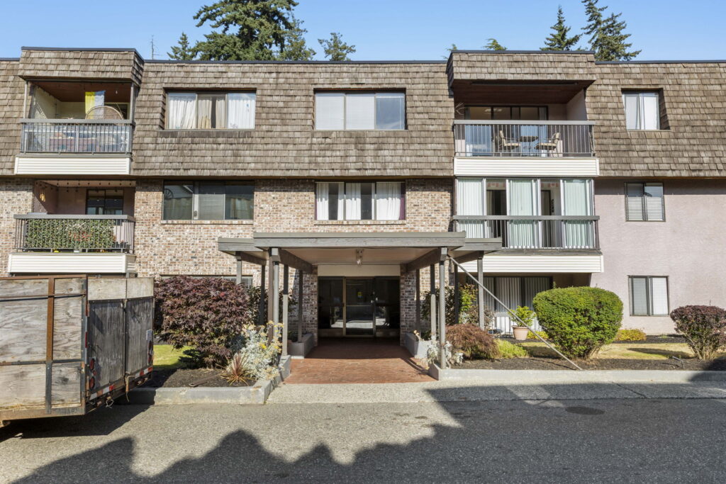 3-web-or-mls-Photo-3