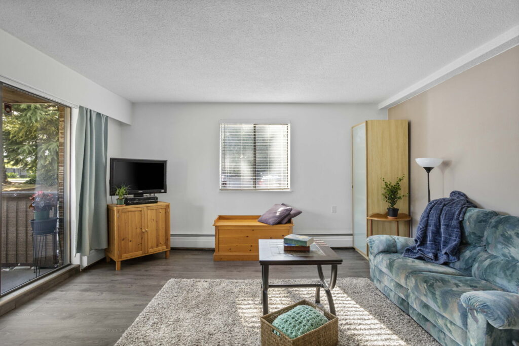 8-web-or-mls-Photo-8