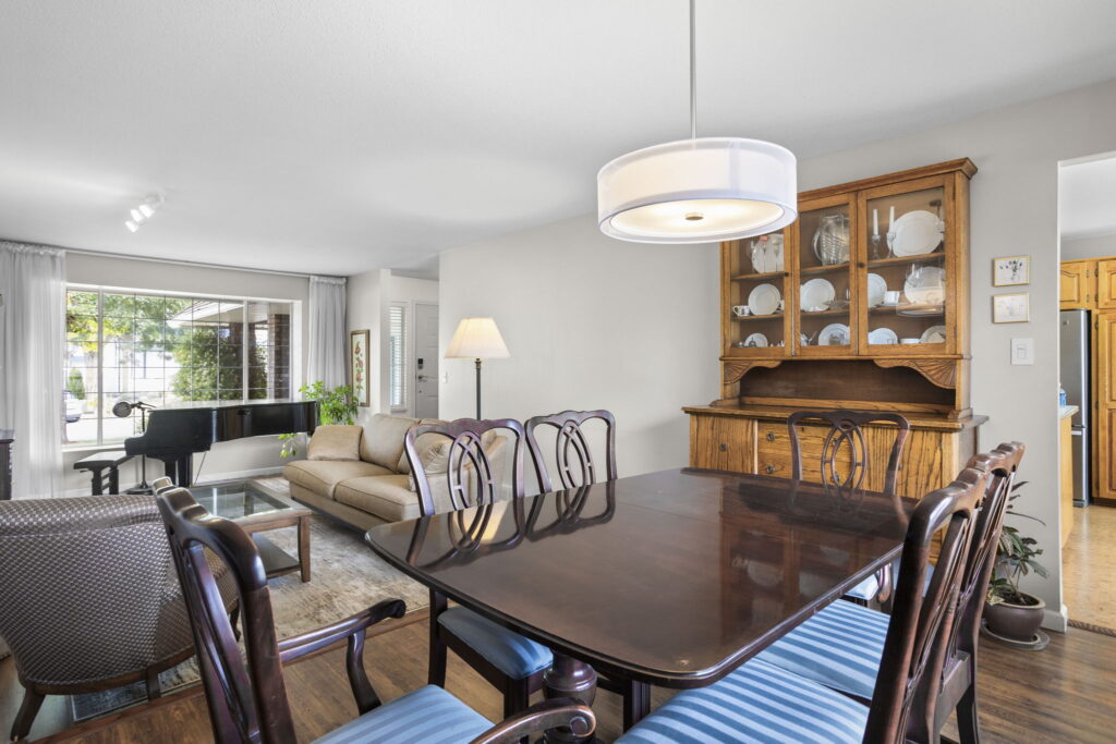 10-web-or-mls-Photo-10 (4)