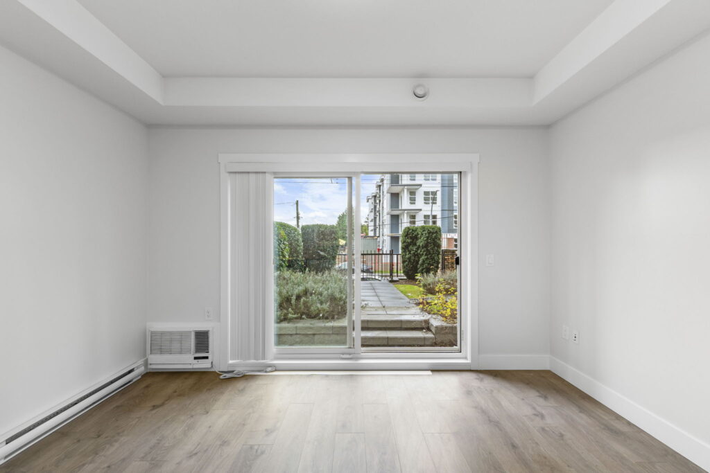 11-web-or-mls-Photo-11 (1)