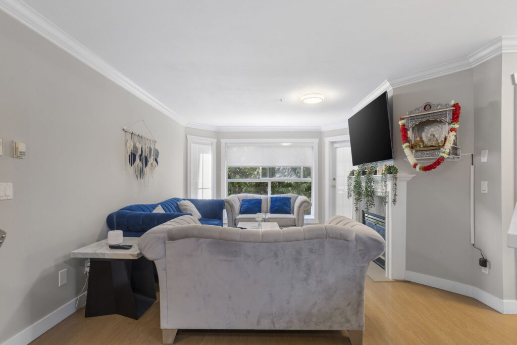 11-web-or-mls-Photo-11 (2)