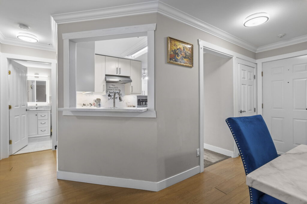 15-web-or-mls-Photo-15 (2)