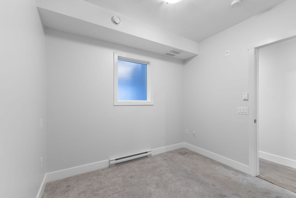 16-web-or-mls-Photo-16 (1)