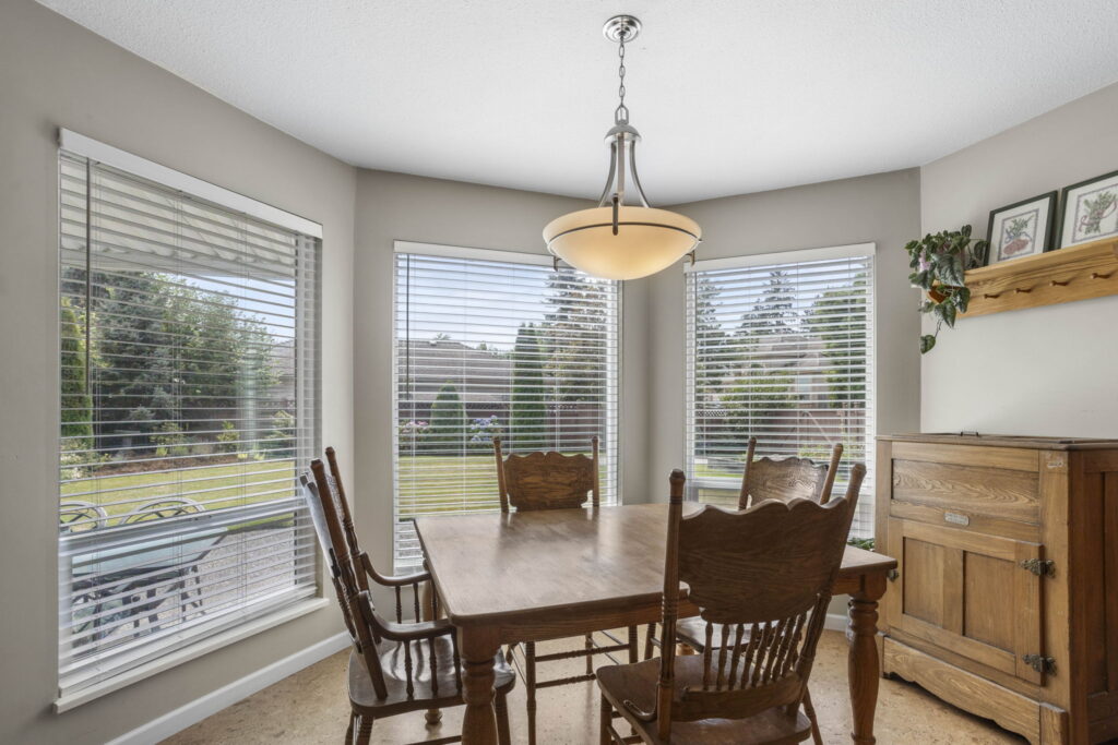 18-web-or-mls-Photo-18 (3)