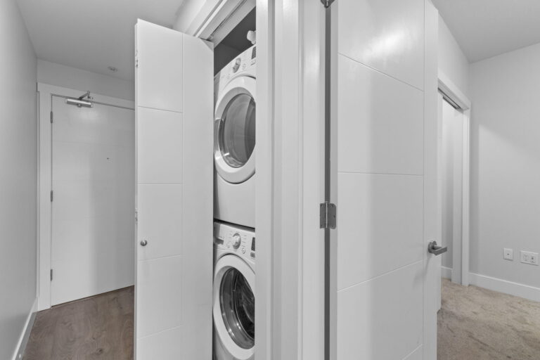 20-web-or-mls-Photo-20 (1)