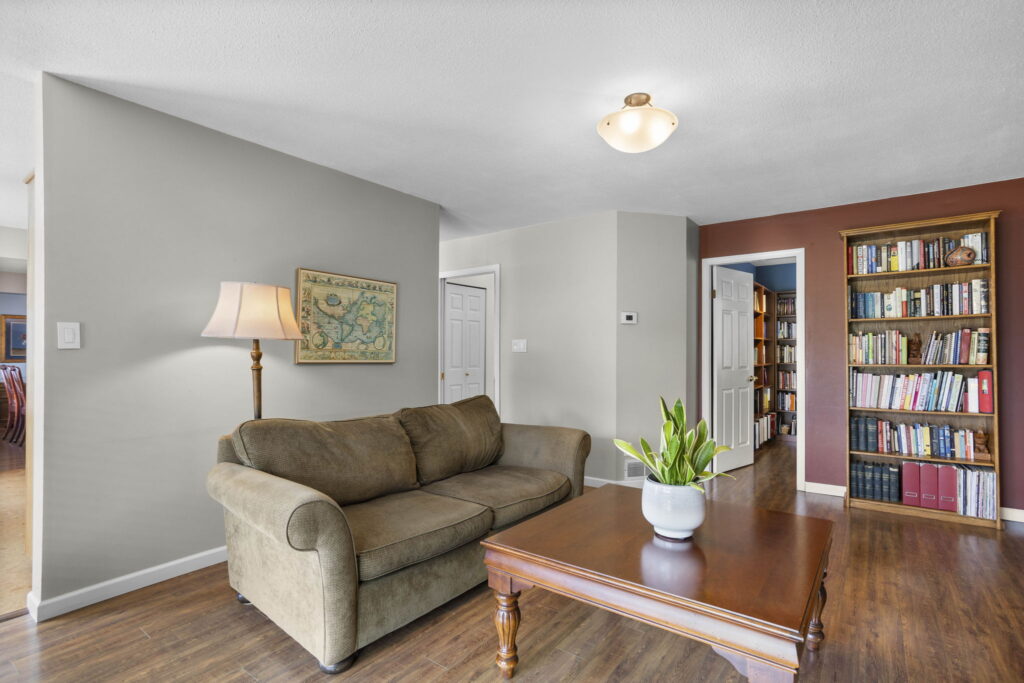 21-web-or-mls-Photo-21 (4)