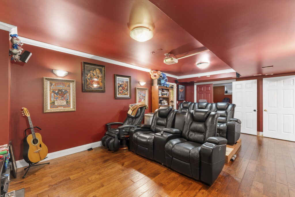 33-web-or-mls-Photo-33