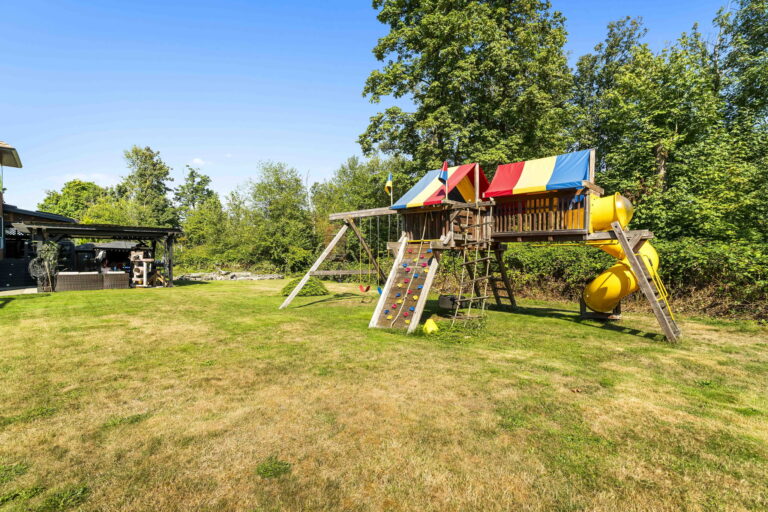 42-web-or-mls-Photo-42