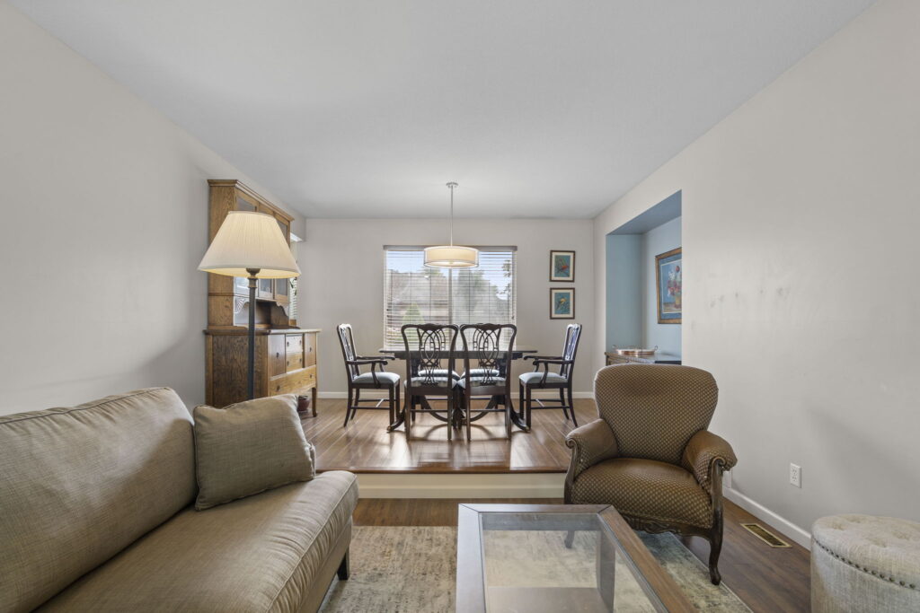 6-web-or-mls-Photo-6 (3)