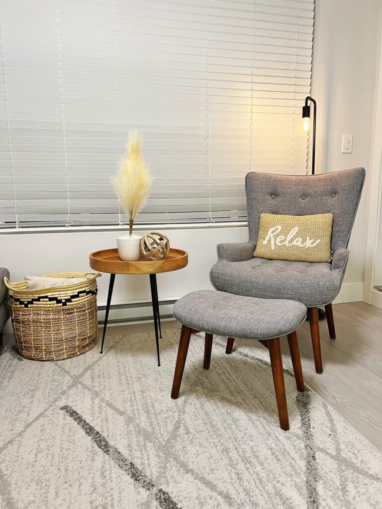 {"ARInfo":{"IsUseAR":false},"Version":"1.0.0","MakeupInfo":{"IsUseMakeup":false},"FaceliftInfo":{"IsChangeEyeLift":false,"IsChangeFacelift":false,"IsChangePostureLift":false,"IsChangeNose":false,"IsChangeFaceChin":false,"IsChangeMouth":false,"IsChangeThinFace":false},"BeautyInfo":{"SwitchMedicatedAcne":false,"IsAIBeauty":false,"IsBrightEyes":false,"IsSharpen":false,"IsOldBeauty":false,"IsReduceBlackEyes":false},"HandlerInfo":{"AppName":2},"FilterInfo":{"IsUseFilter":false}}