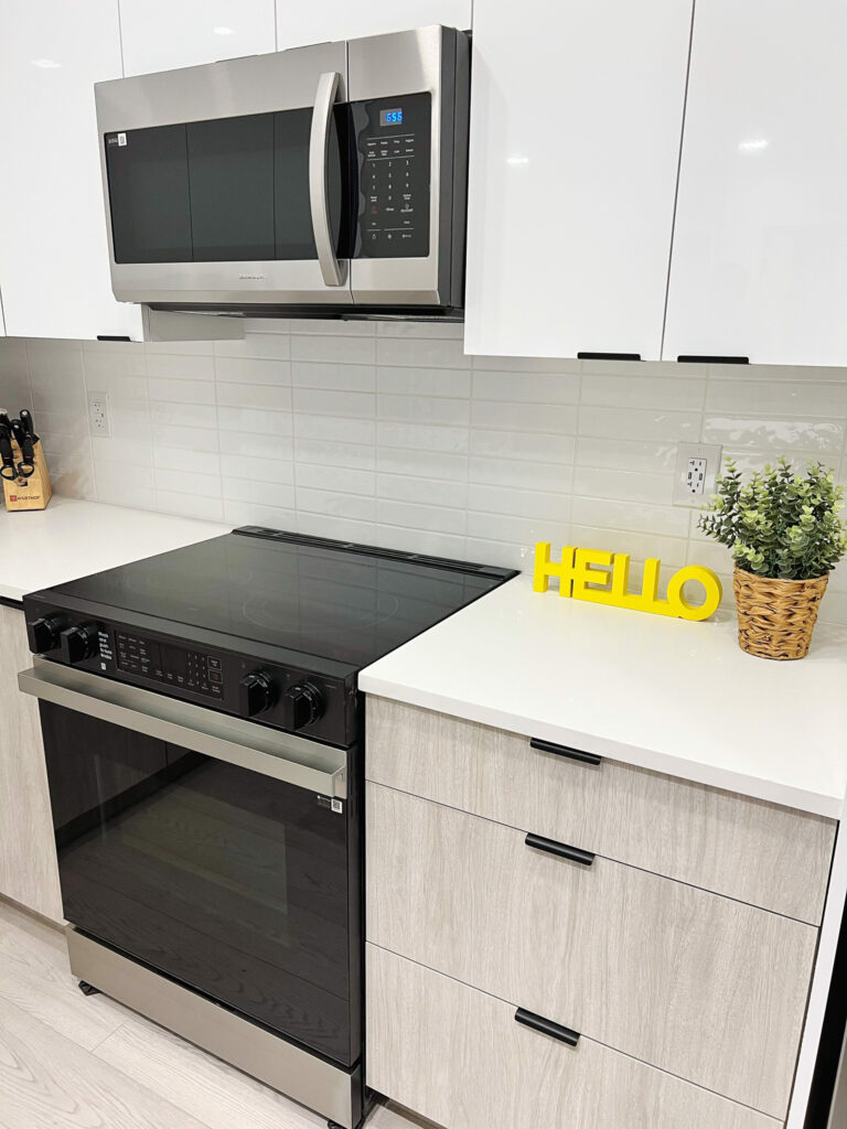 {"ARInfo":{"IsUseAR":false},"Version":"1.0.0","MakeupInfo":{"IsUseMakeup":false},"FaceliftInfo":{"IsChangeEyeLift":false,"IsChangeFacelift":false,"IsChangePostureLift":false,"IsChangeNose":false,"IsChangeFaceChin":false,"IsChangeMouth":false,"IsChangeThinFace":false},"BeautyInfo":{"SwitchMedicatedAcne":false,"IsAIBeauty":false,"IsBrightEyes":false,"IsSharpen":false,"IsOldBeauty":false,"IsReduceBlackEyes":false},"HandlerInfo":{"AppName":2},"FilterInfo":{"IsUseFilter":false}}