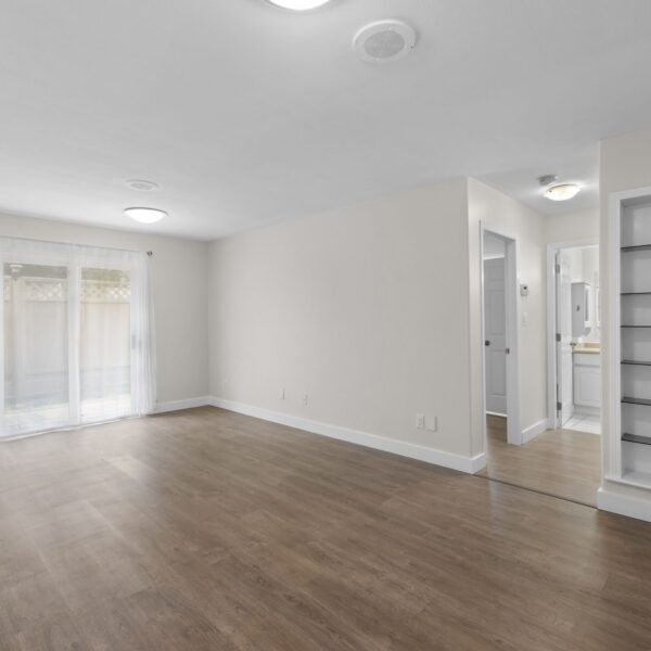 12-web-or-mls-Photo-12 (2)