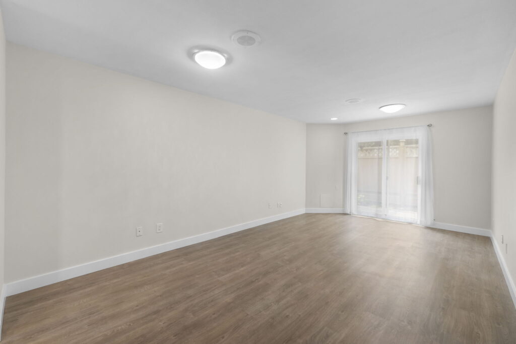 13-web-or-mls-Photo-13 (2)