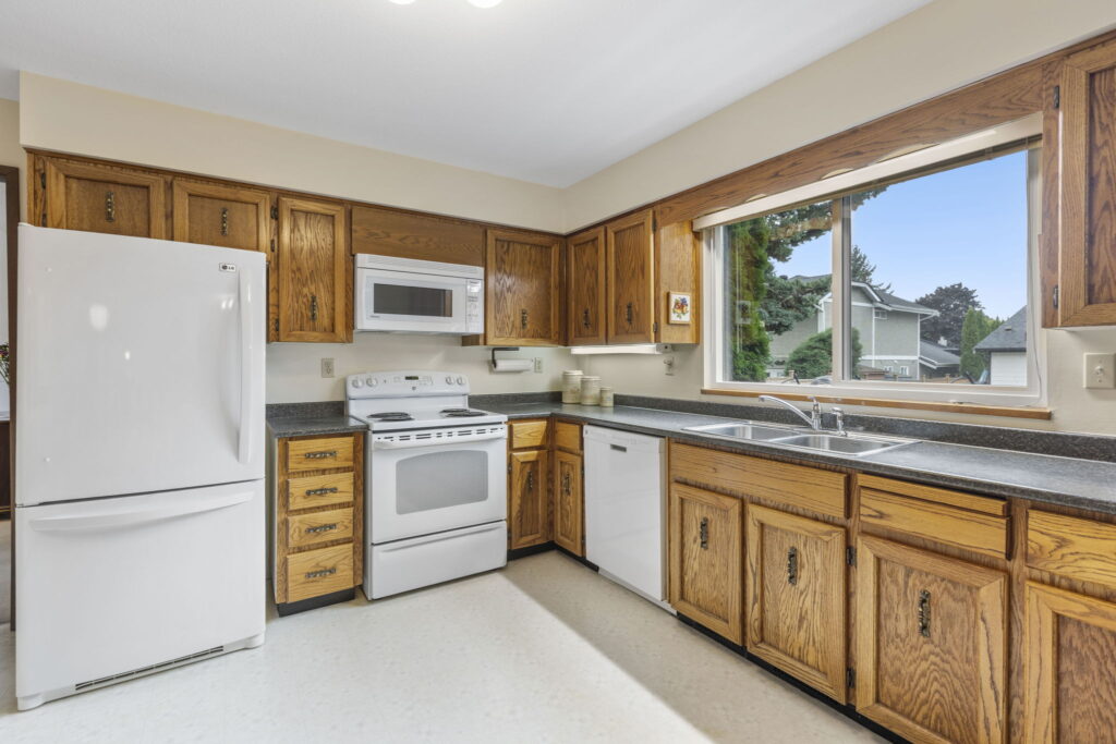 16-web-or-mls-Photo-16 (1)