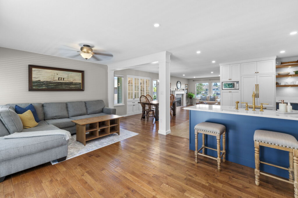 18-web-or-mls-Photo-18 (1)