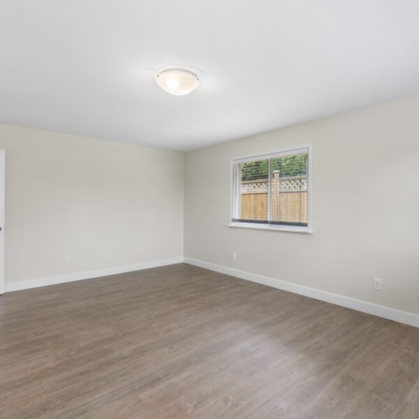 19-web-or-mls-Photo-19 (1)