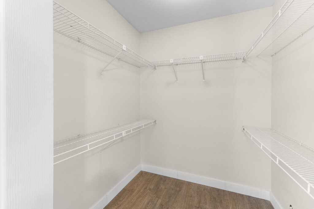 20-web-or-mls-Photo-20 (1)