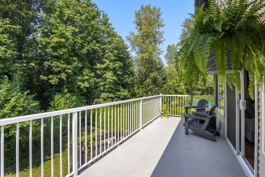 20-web-or-mls-Photo-20 (1)