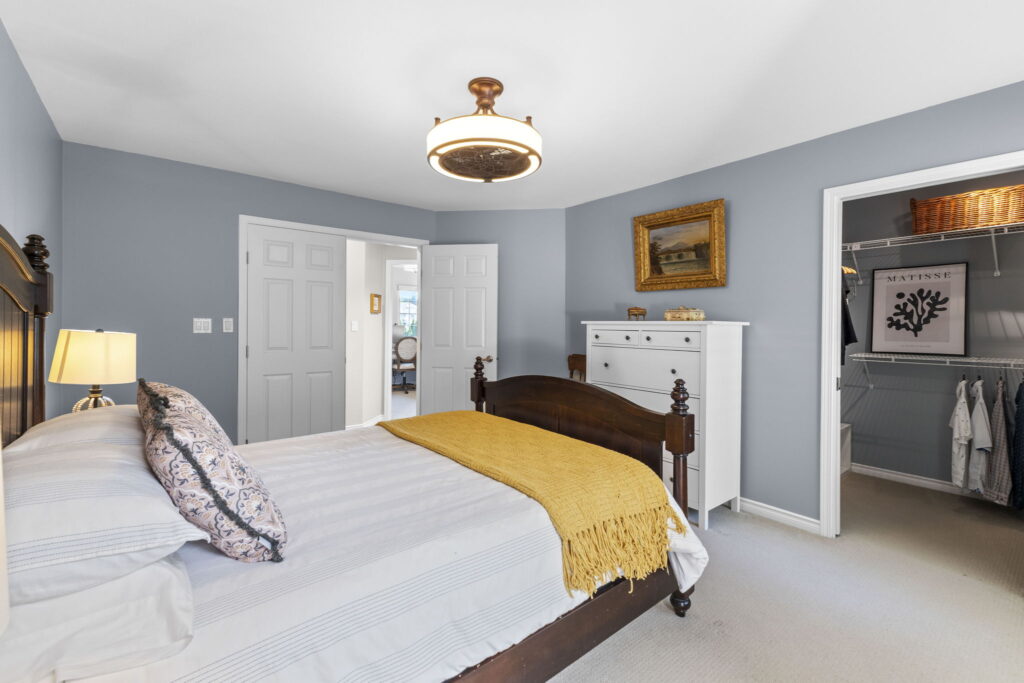 25-web-or-mls-Photo-25 (1)