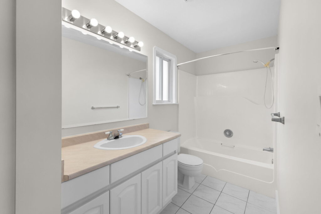 27-web-or-mls-Photo-27 (1)