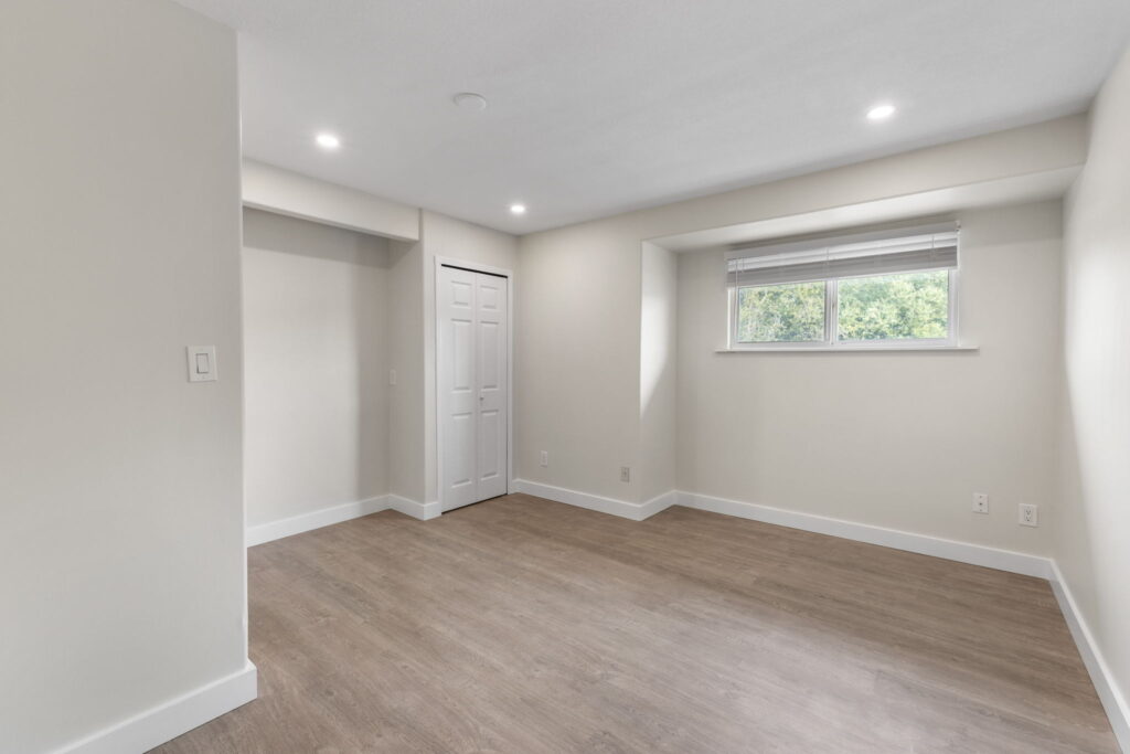 31-web-or-mls-Photo-31 (1)