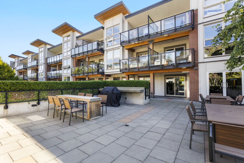 33-web-or-mls-Photo-33