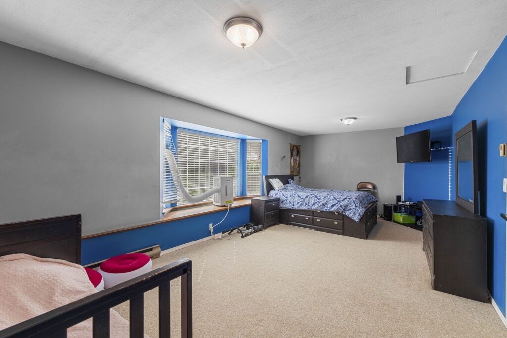 38-web-or-mls-Photo-38