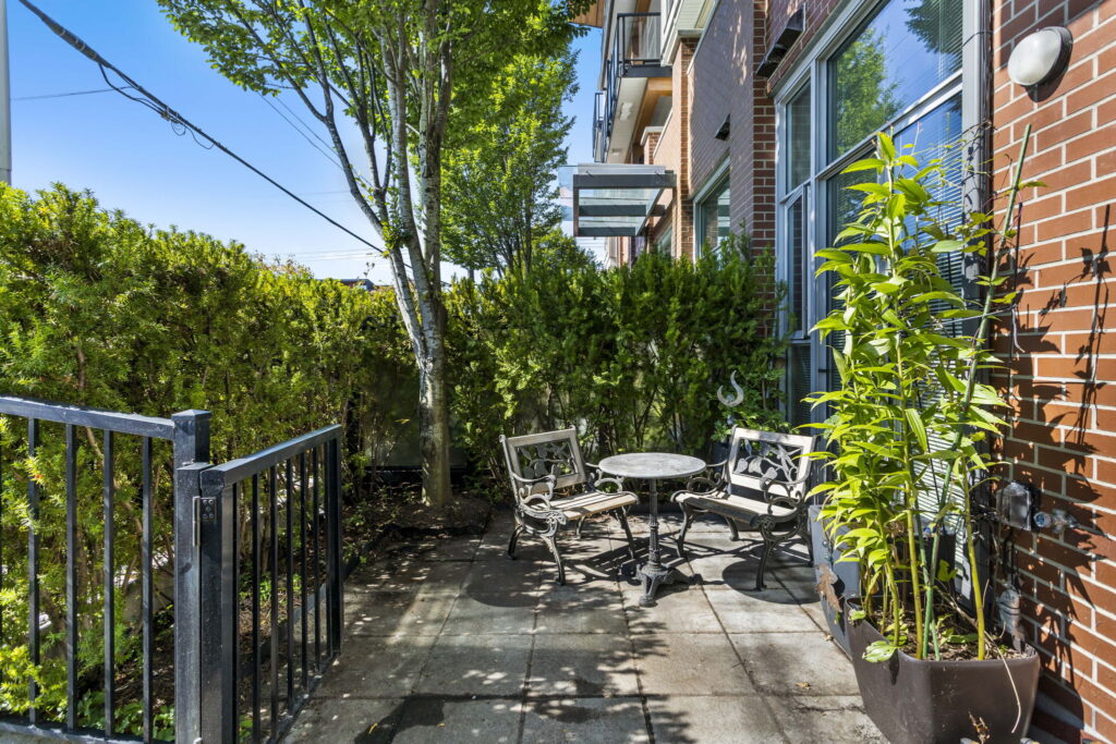 7-web-or-mls-Photo-7