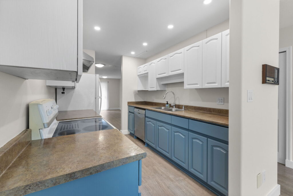 8-web-or-mls-Photo-8 (2)