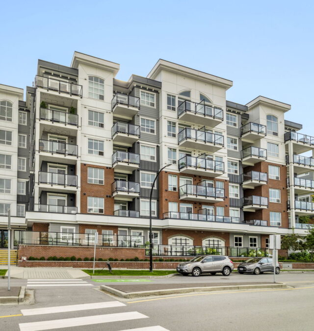 For Sale: 2408 2180 Kelly Avenue, Port Coquitlam BC