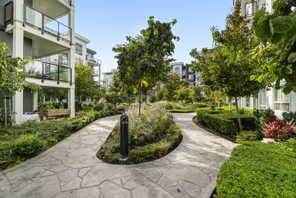 31-web-or-mls-Photo-31