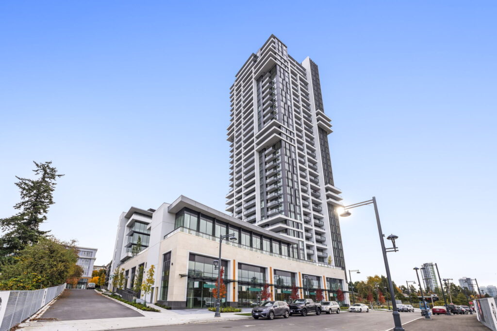 1-web-or-mls-Photo- 1