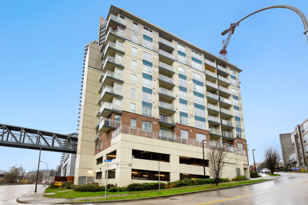 1-web-or-mls-Photo-1 (2)