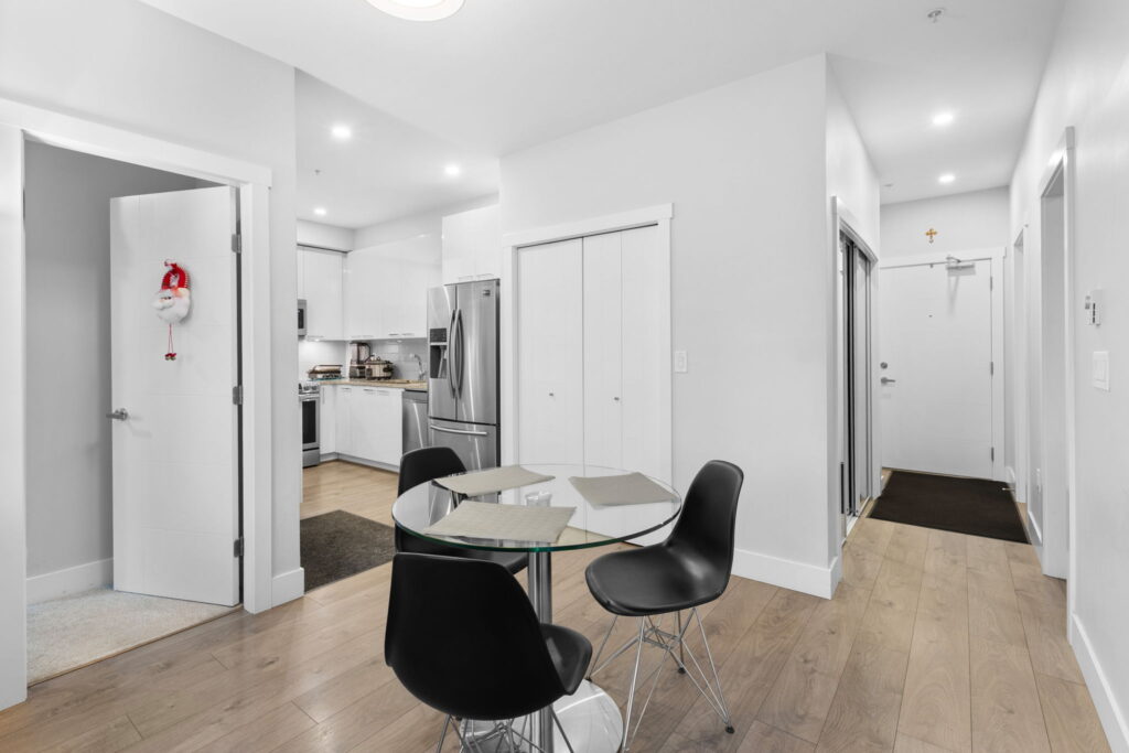 12-web-or-mls-Photo-12 (2)