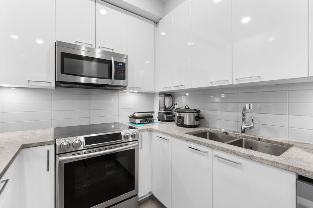 15-web-or-mls-Photo-15 (1)