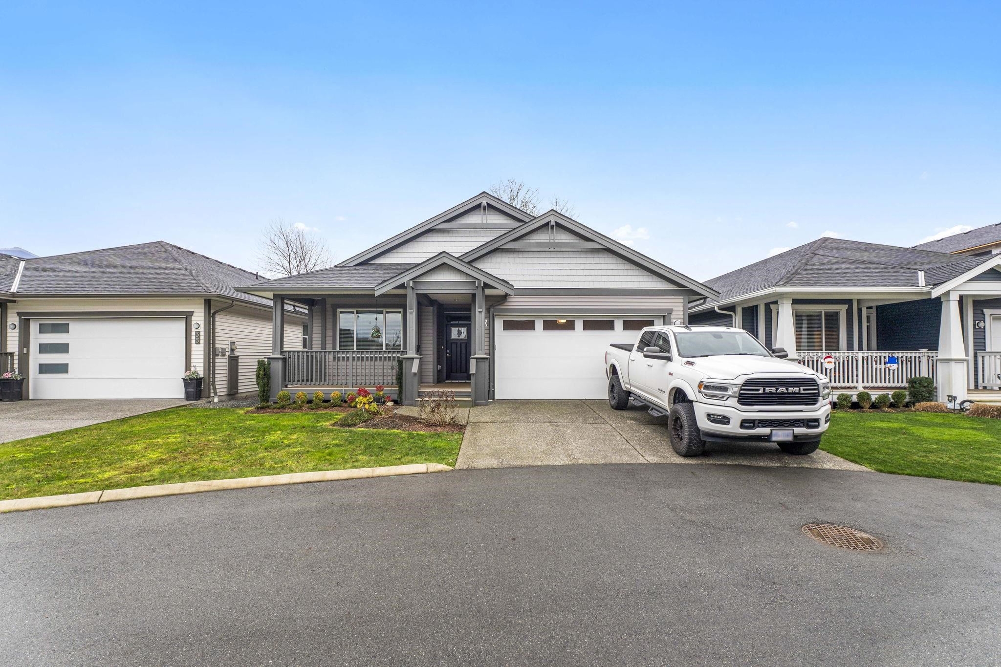 For Sale: 36 6211 Chilliwack River Road, Chilliwack BC