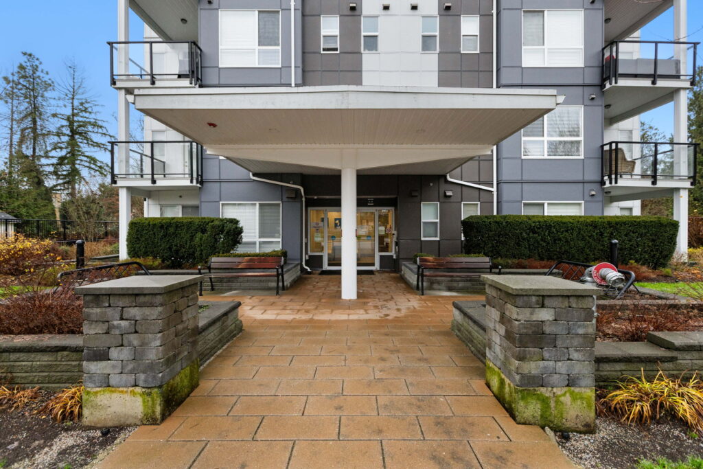 4-web-or-mls-Photo-4 (3)