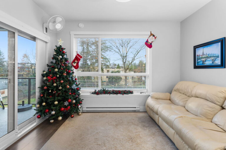 7-web-or-mls-Photo-7 (1)