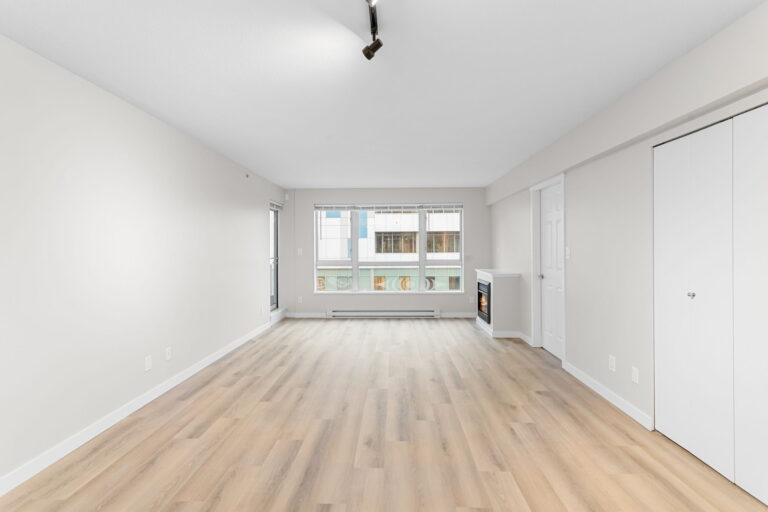 8-web-or-mls-Photo-8 (2)