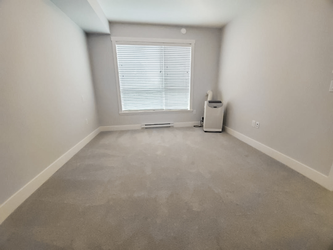 PHOTO-2025-12-10-10-50-00 7