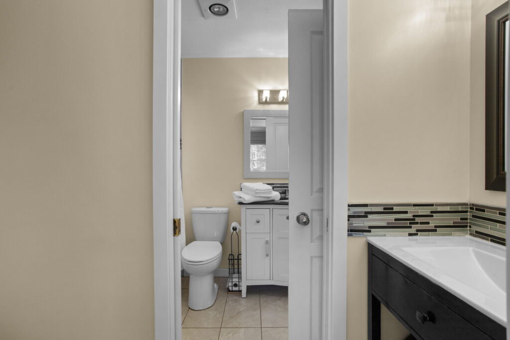 22-web-or-mls-Photo-22 (2)