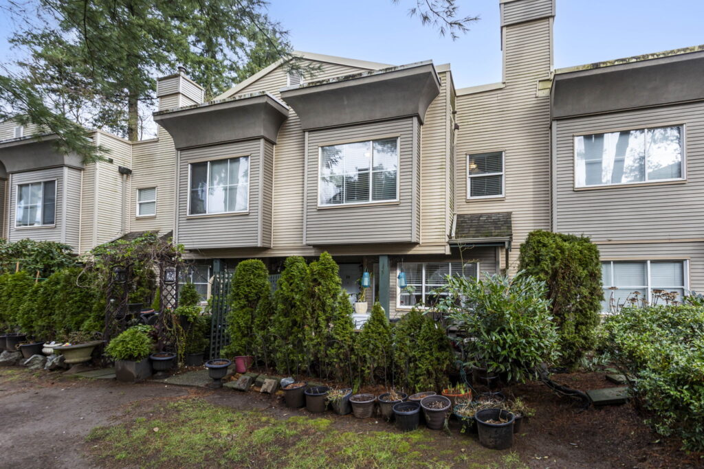 3-web-or-mls-Photo-3 (2)