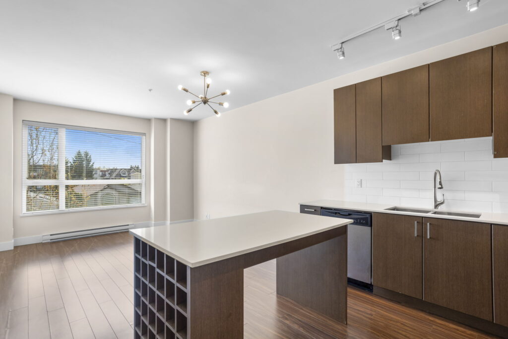 13-web-or-mls-Photo-13 (3)