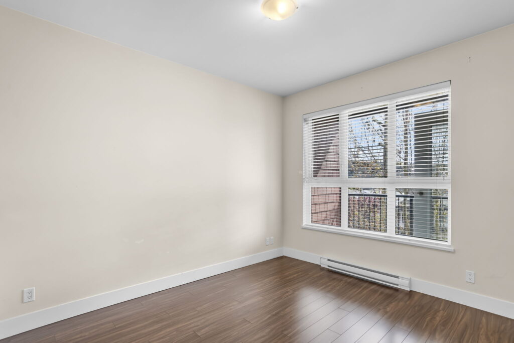 16-web-or-mls-Photo-16 (3)