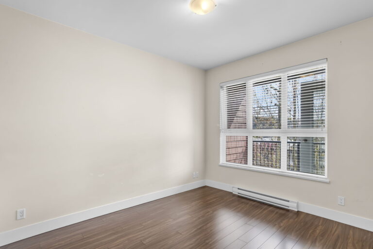 16-web-or-mls-Photo-16 (3)