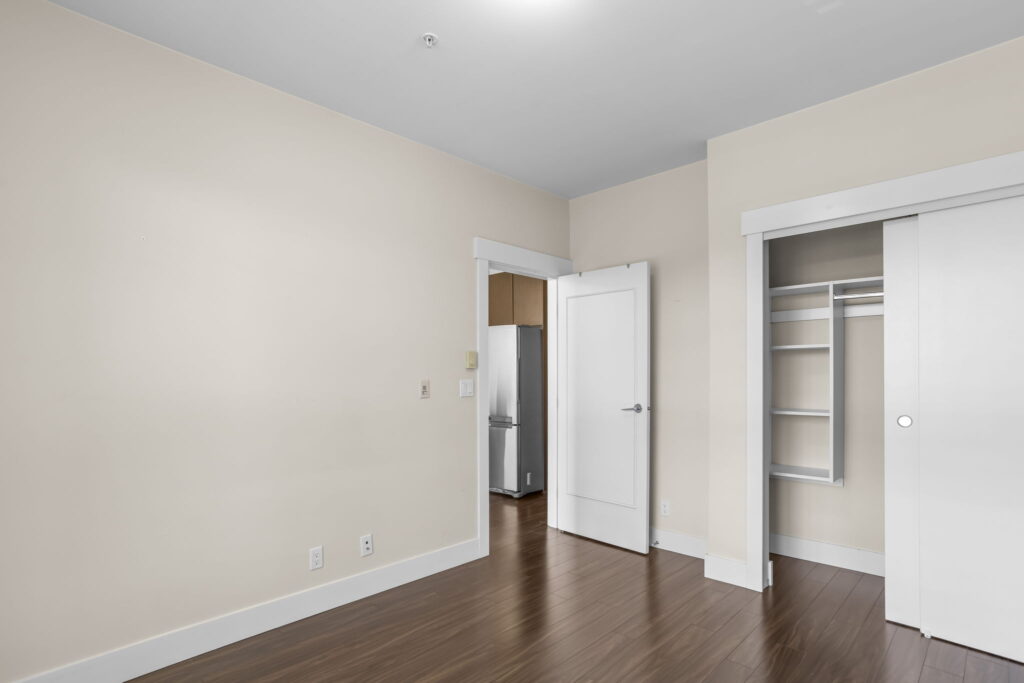 17-web-or-mls-Photo-17 (3)