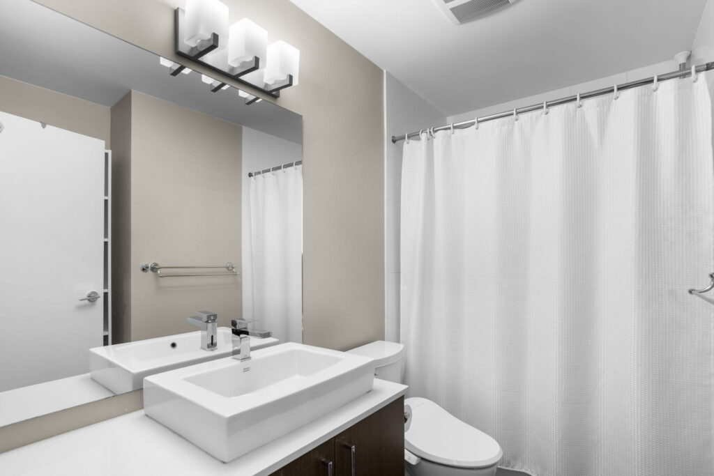 18-web-or-mls-Photo-18 (2)