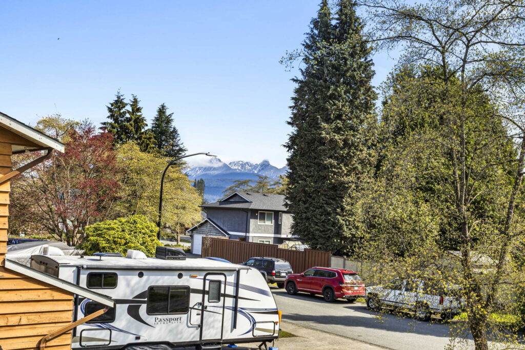 43-web-or-mls-Photo-43